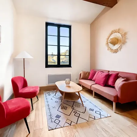 Duplex En Plein Centre De Nimes