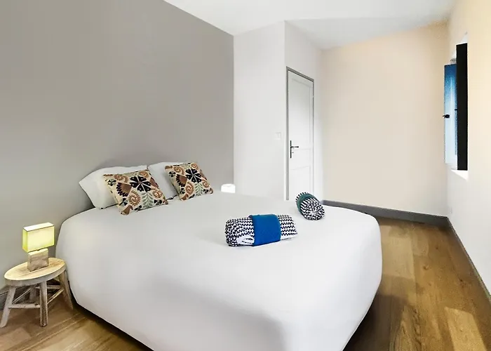 Duplex En Plein Centre De Apartamento Nimes