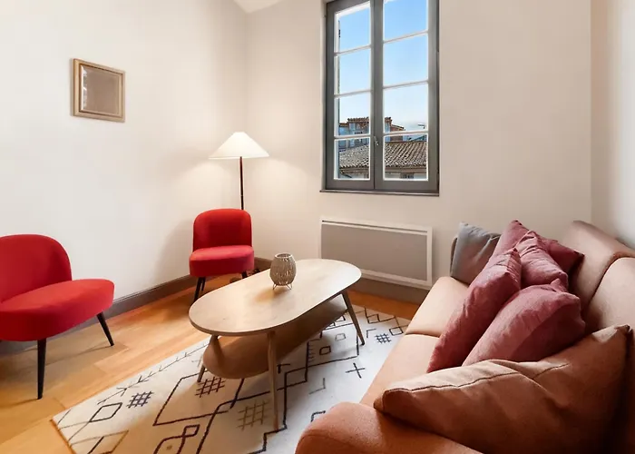 Apartamento Duplex En Plein Centre De Nimes