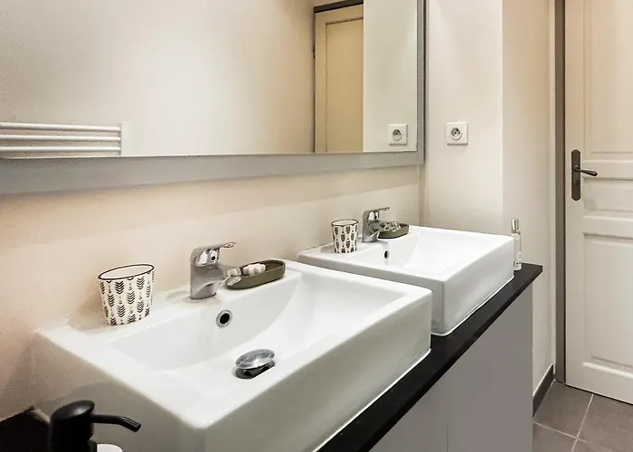 Duplex En Plein Centre De Apartamento Nimes